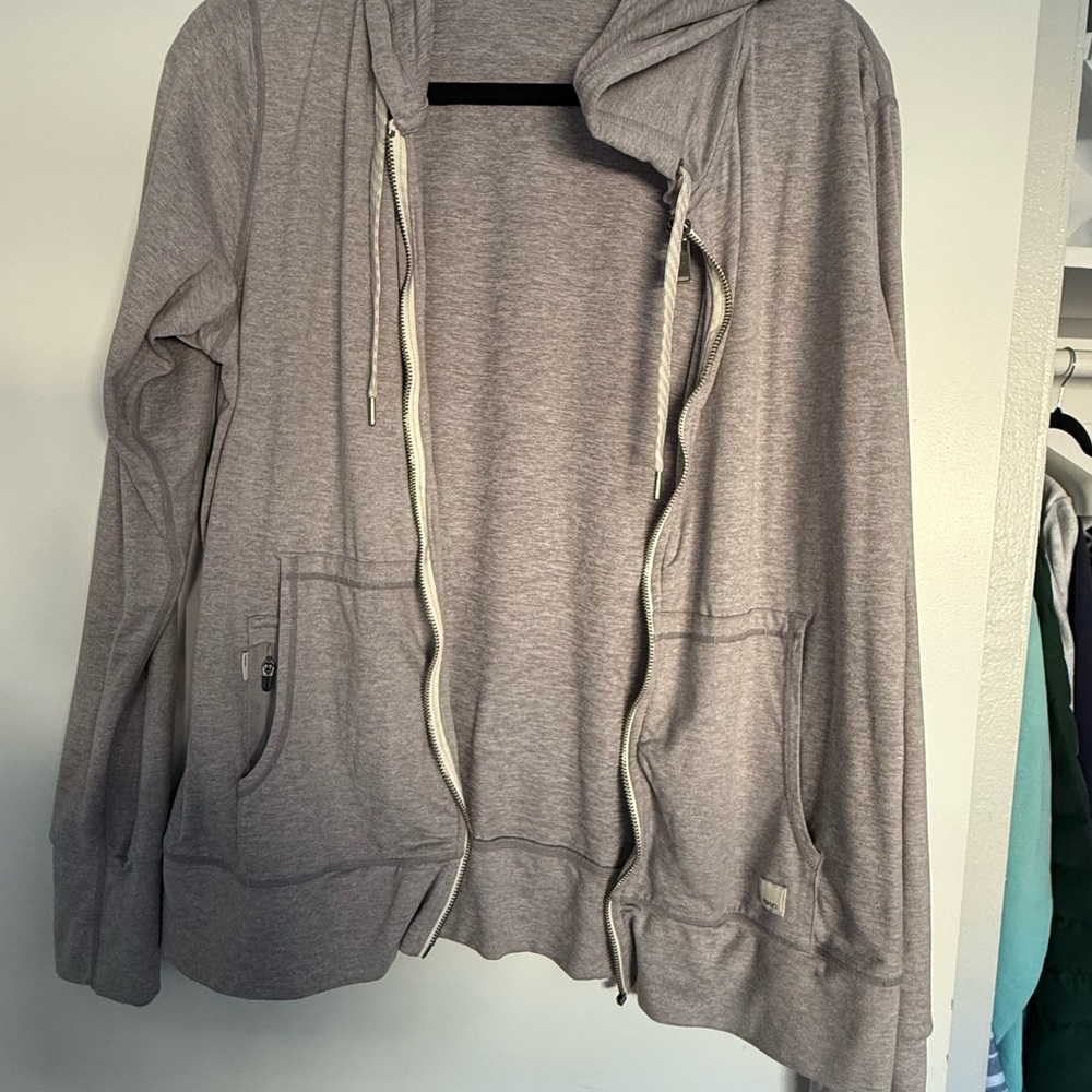 Vuori Light Gray Women's Jacket